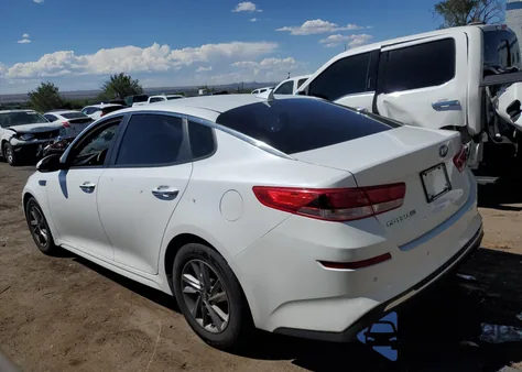 2020 Kia Optima Lx z USA, uszkodzony, nr VIN 5XXGT4L36LG431139